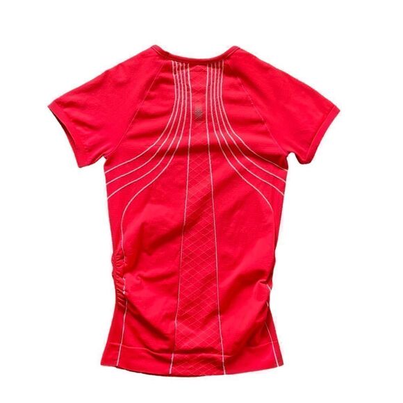 ATHLETA Finish Fast Tee Radiant Red Size Small - Picture 2 of 4